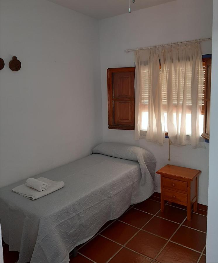 Pension Casa Fina Ruiz Almuñécar Exterior foto